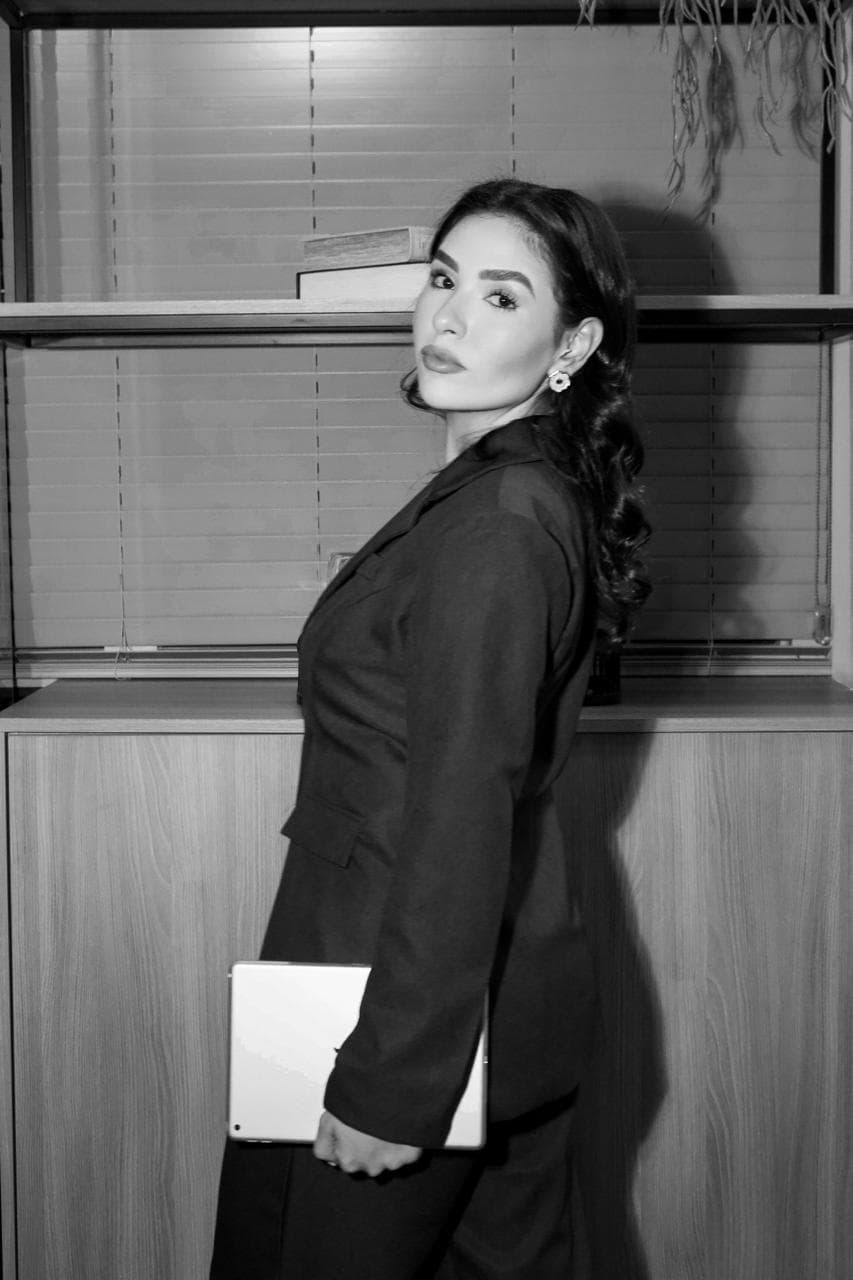 Dra. Letícia Borges